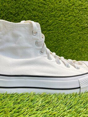 Converse Chuck Taylor All Star Lift Womens Size 8.5 White Athletic Shoes Sneaker